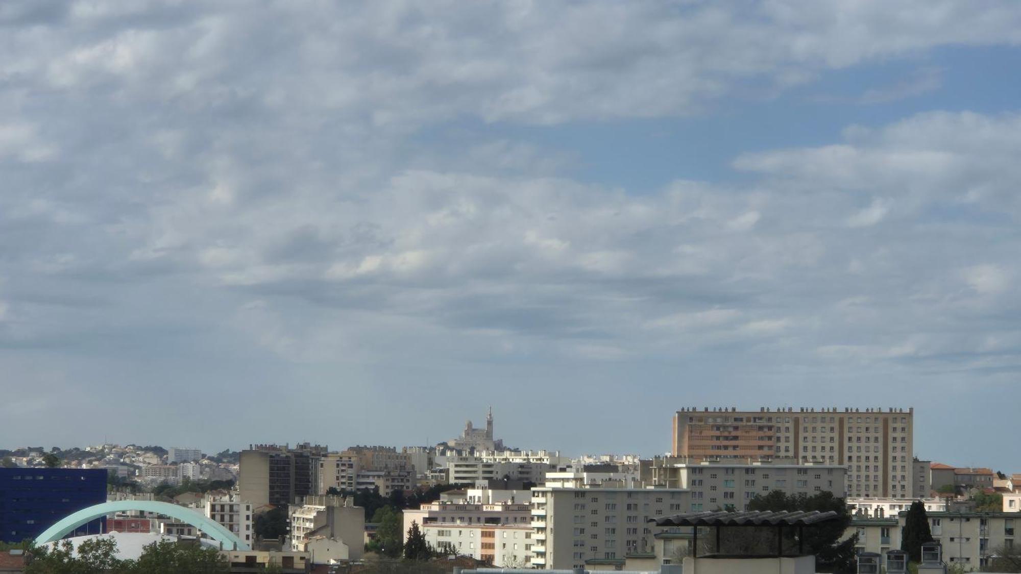 Massilia Calling Appartement Marseille Proche Metro Climatise Bien Decore ภายนอก รูปภาพ